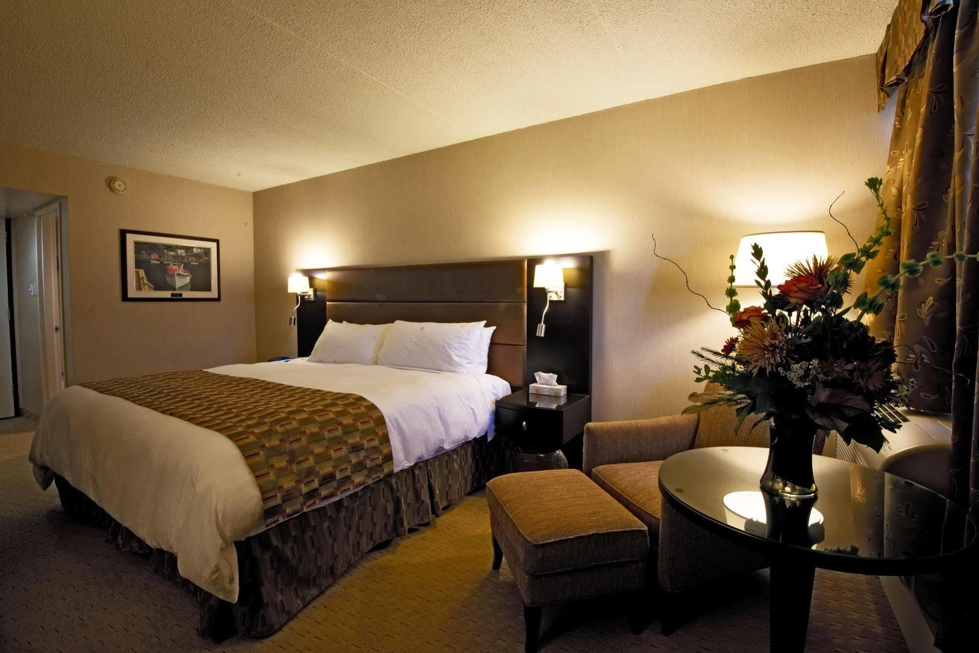 Clarenville Inn Eksteriør billede